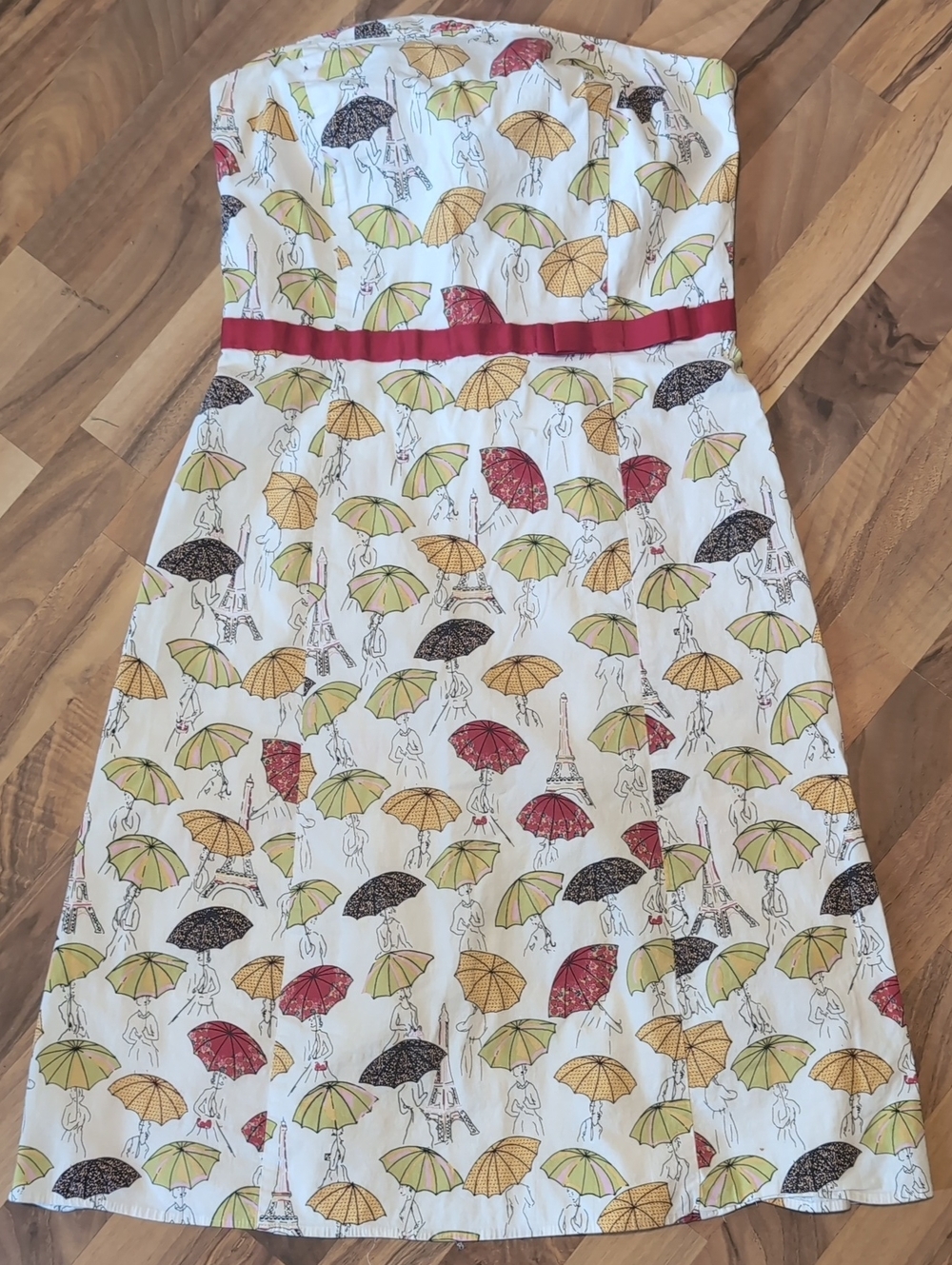 White Strapless Umbrella-Print Dress with Red Waistband
